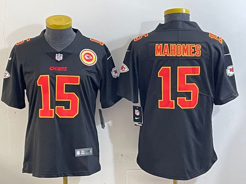 Women Kansas City Chiefs #15 Mahomes Black Gold 2024 Nike Limited NFL Jersey style 2->women nfl jersey->Women Jersey